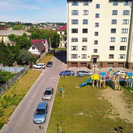 Квартира Посуточно В Ужгороде ภายนอก รูปภาพ